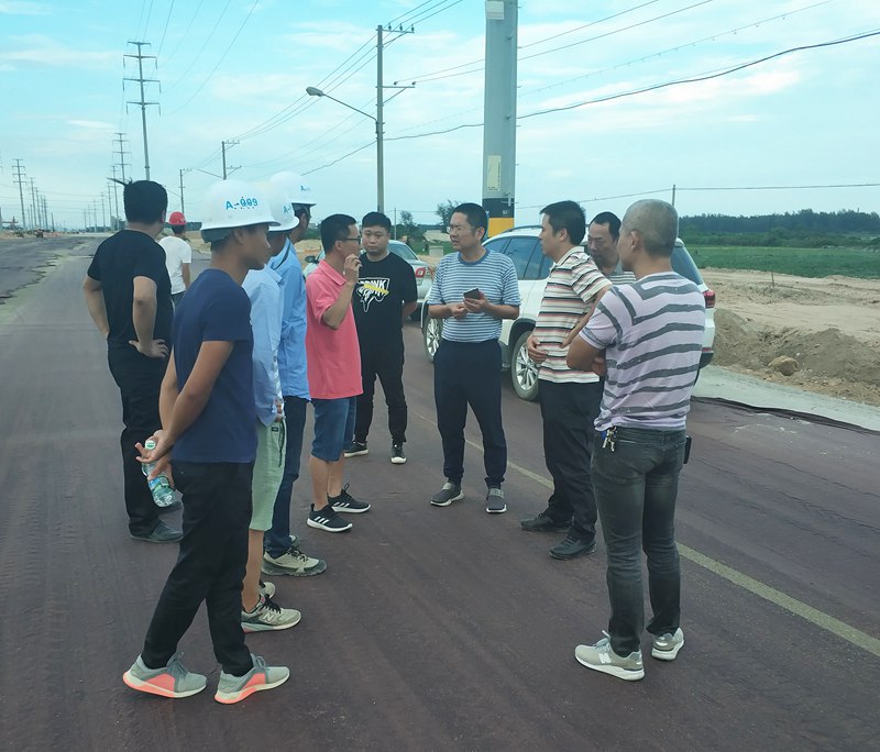 6.9市政-陈方兴、林洁-石狮市副市长施汉杰一行赴石狮市共富路、蚶江大道东延伸段、锦蚶路PPP项目视察_副本.jpg